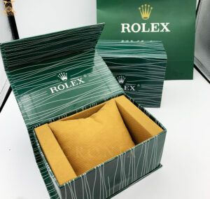 🎁 Rolex Box & Bag Set – Now Available Premium quality Rolex gift box with carry bag